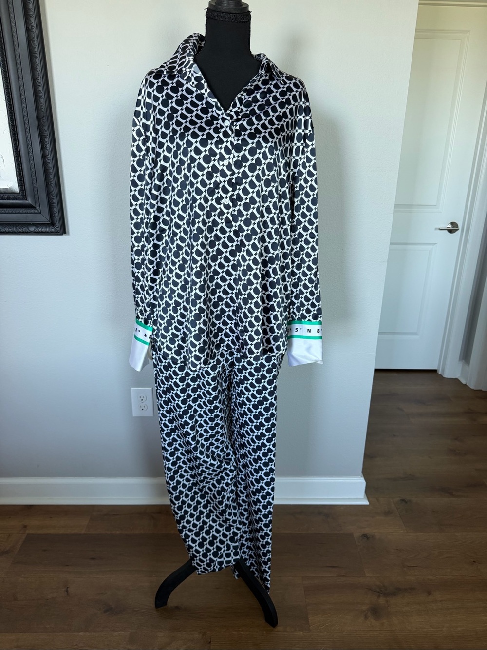 Black & White Printed Long Sleeve Jumpsuit